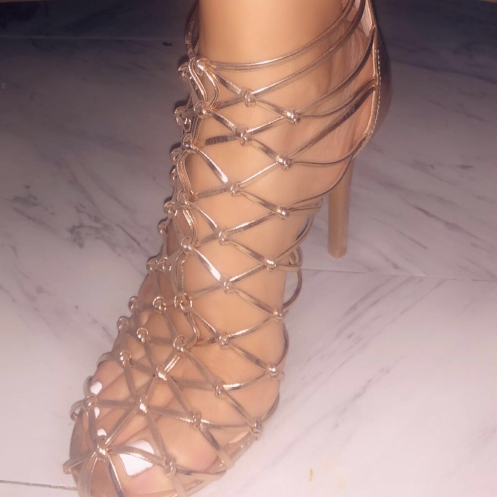 👠👠